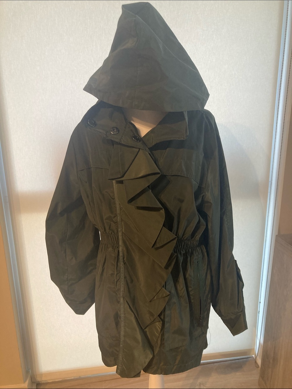 Hooded Ruffle Trench Raincoat in Olive